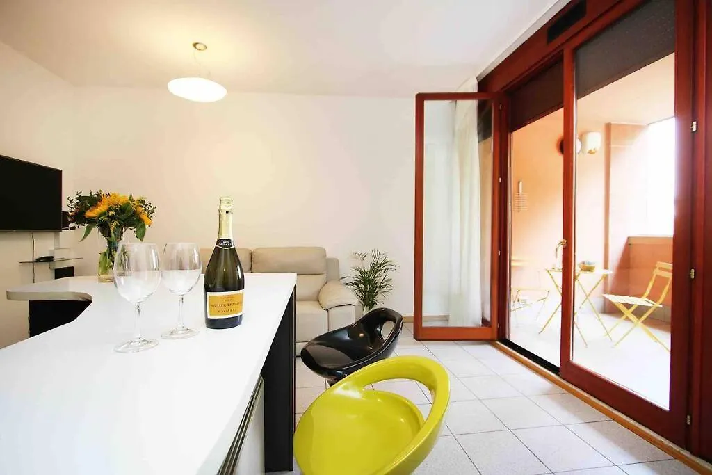 Ferienwohnung Bellissimo Bilocale Con Terrazzo Mailand 0*,